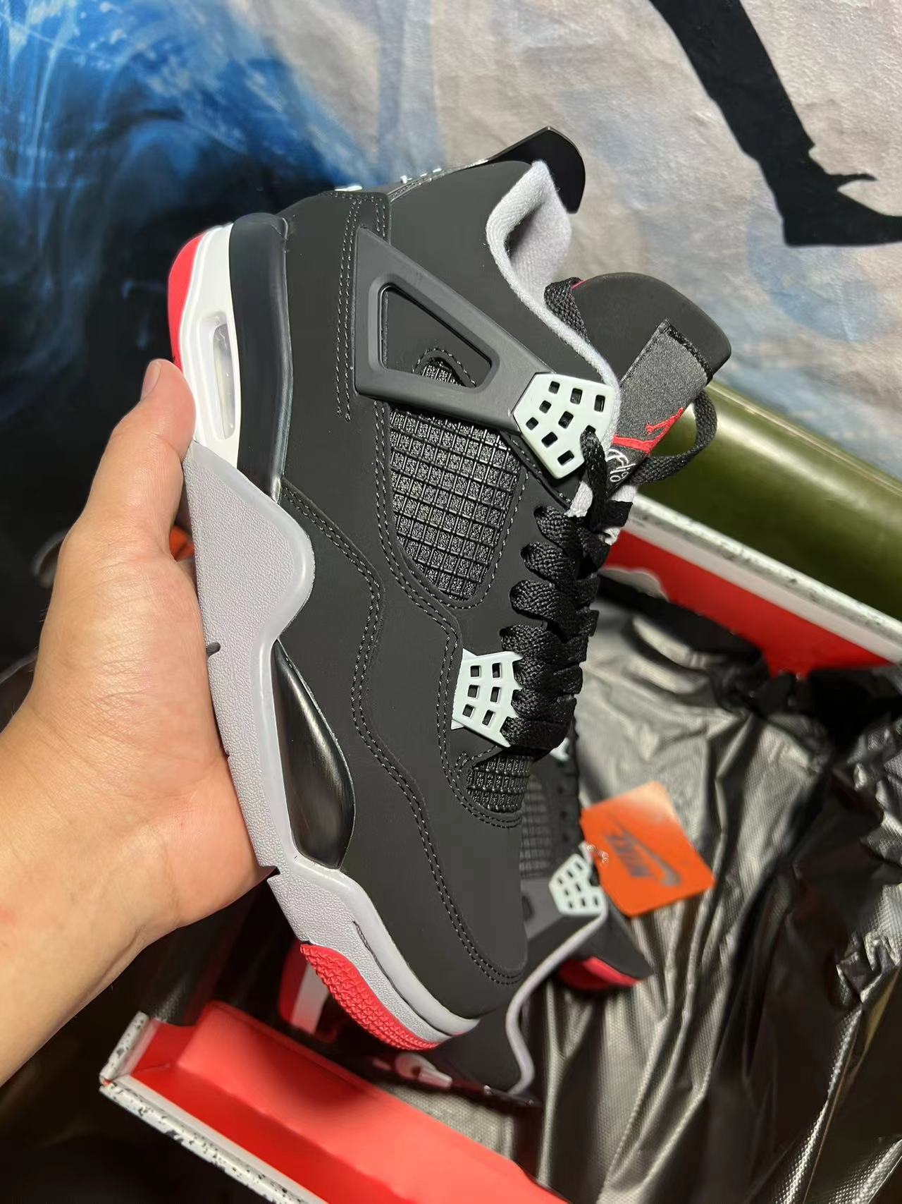 AJ4 “Bred”