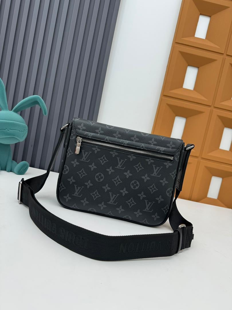 “LV” crossbody bag