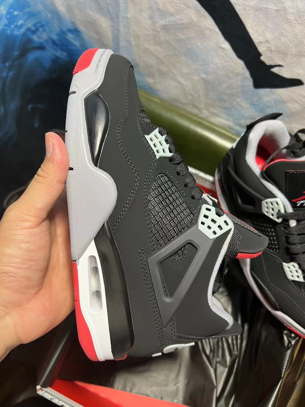 AJ4 “Bred”